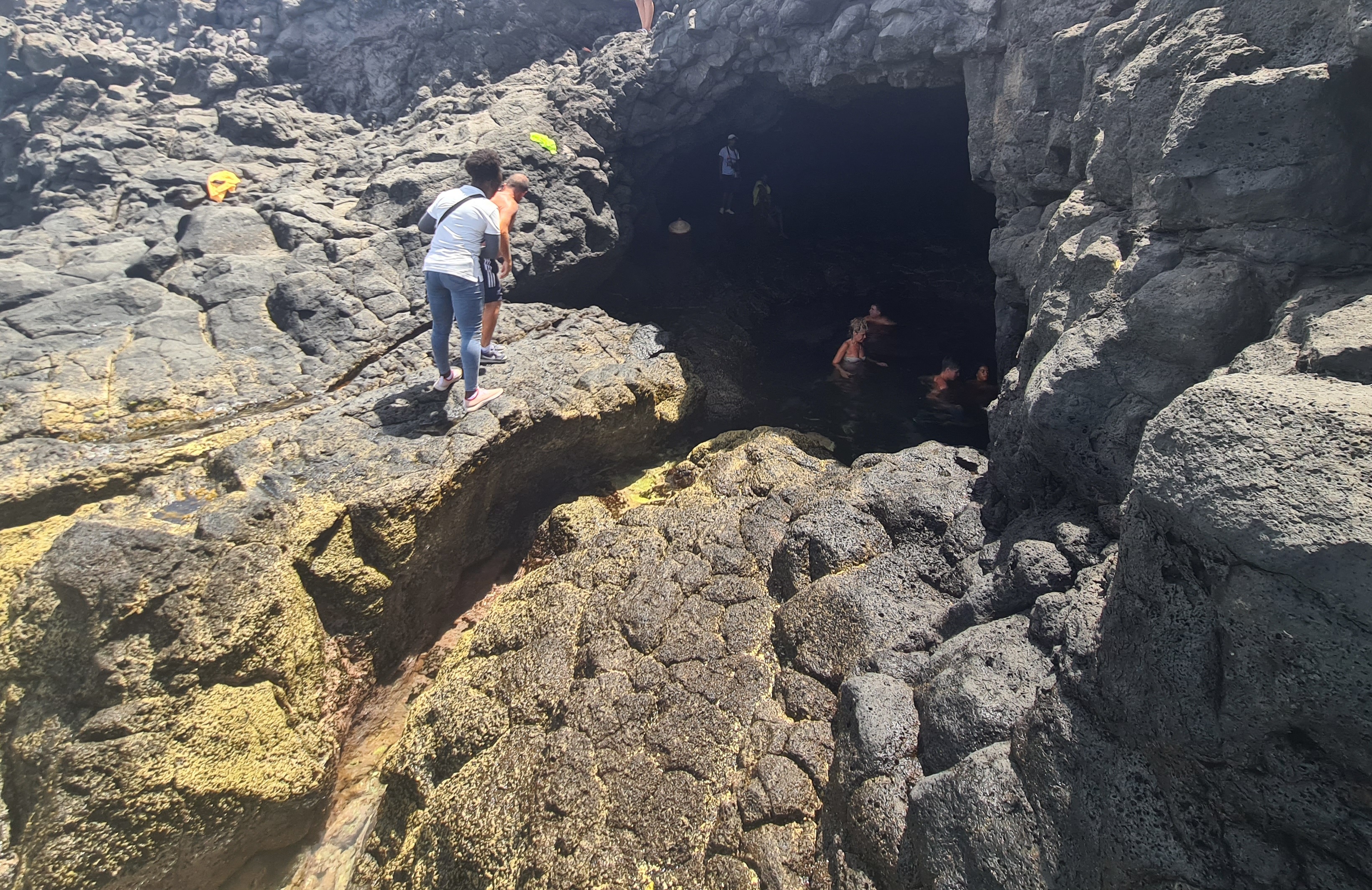 Buracona — Blue Eye Cave — gallery photo 4